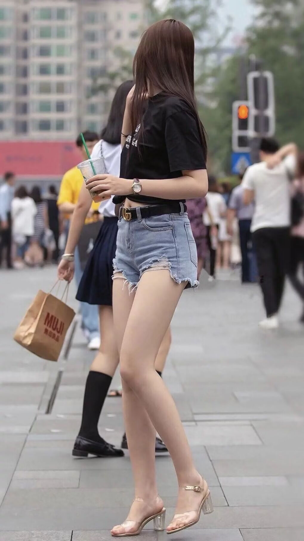 中国篮球联赛观众行为及消费心理分析与营销策略设计，篮球赛观众须知