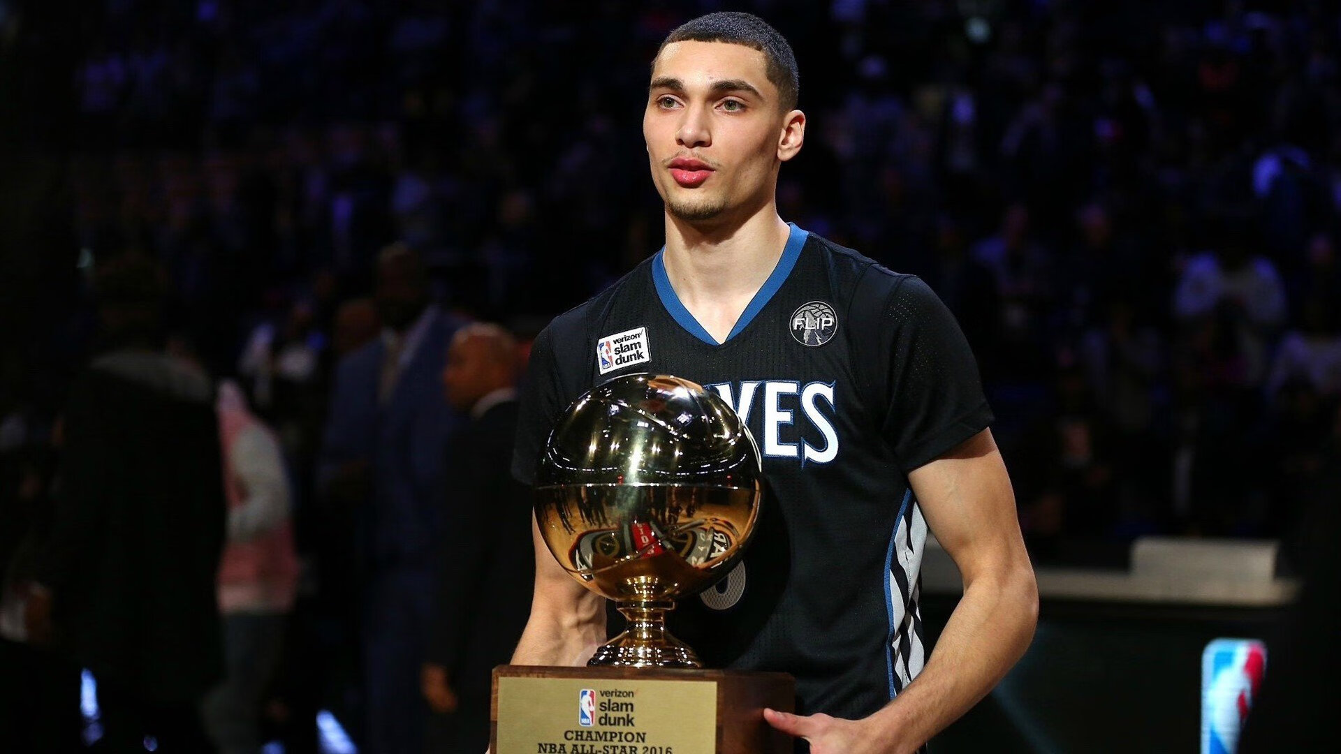 fb体育官网首页-休斯顿太空人队进入世界大赛，休斯顿太空人主场